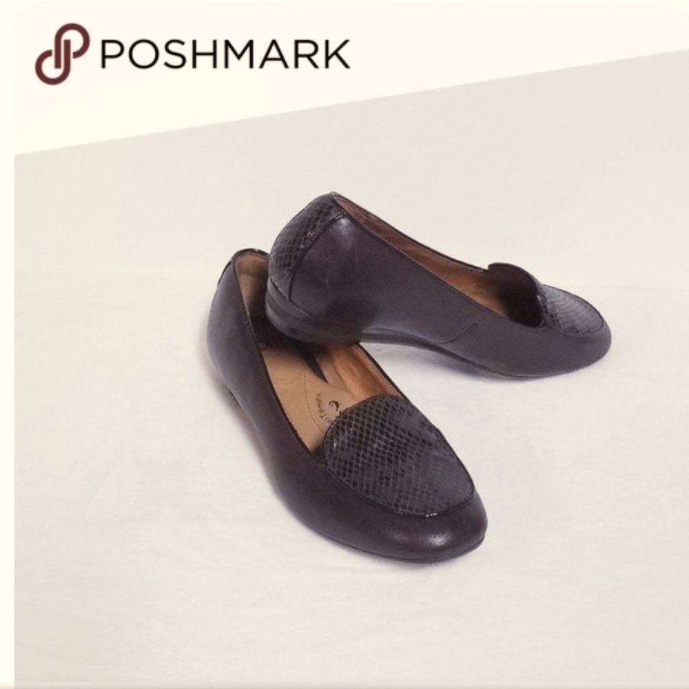 Söfft Women's Size 10 Brown Leather Extra Comfort Loafer Classic